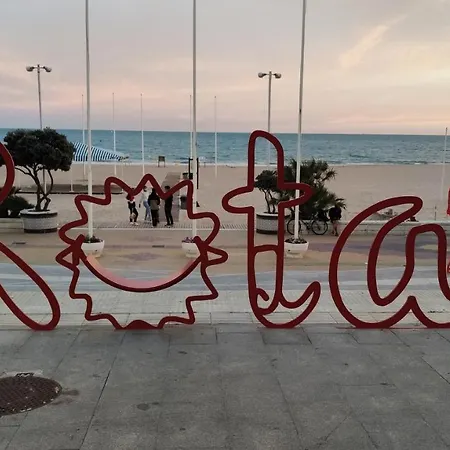 Valdecarretas Cerca De Playa * Rota