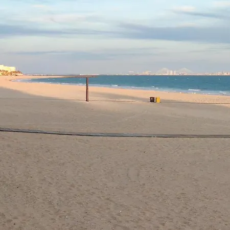 Valdecarretas Cerca De Playa * Rota