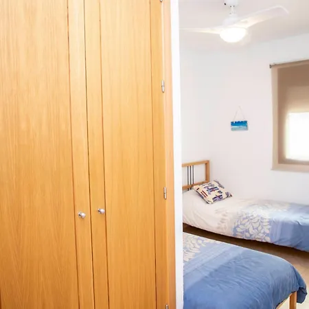 Valdecarretas Cerca De Playa Apartment